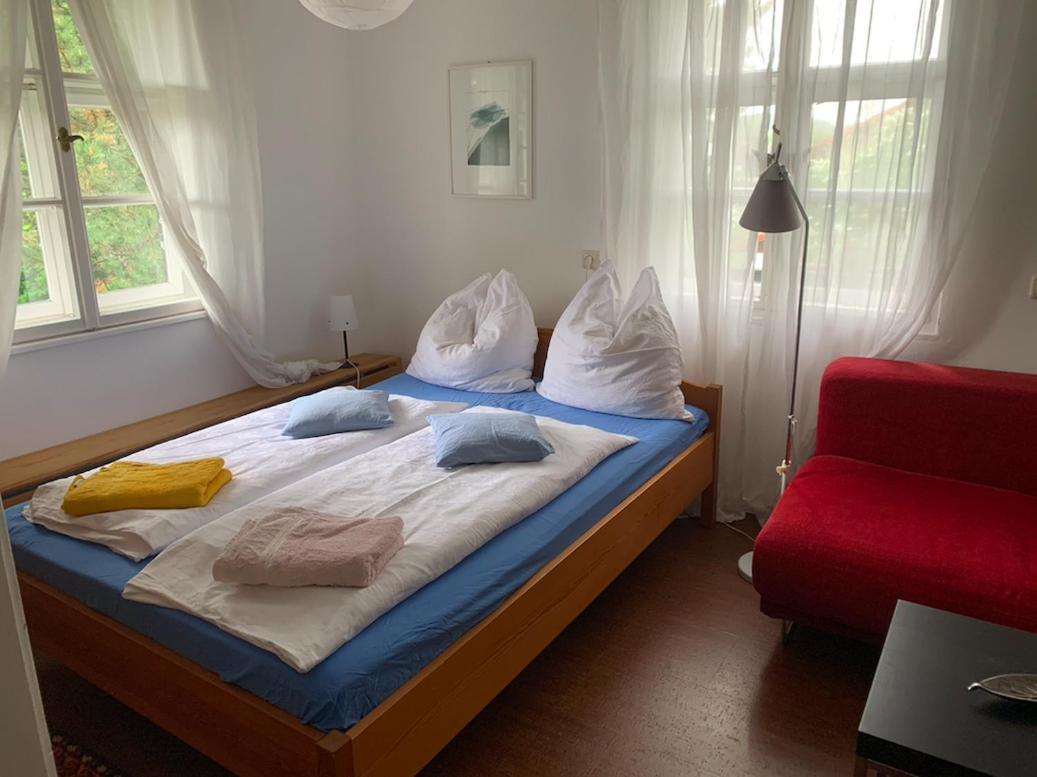 Bed Bike & Breakfast, Zimmer Innerhalb Eines Privathauses Mit Gemeinschaftsbad Inning Exterior foto